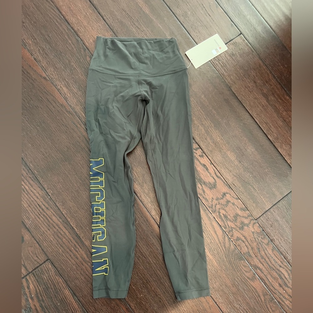 Lululemon Gray Michigan align Leggings with Blue and Yellow Print